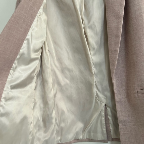 Women's Pink Blazer - Picture 4 of 4